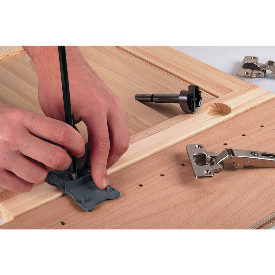 V5H4338D0AF1299D41E585FAA7B9FC4D5FFR3636995P3